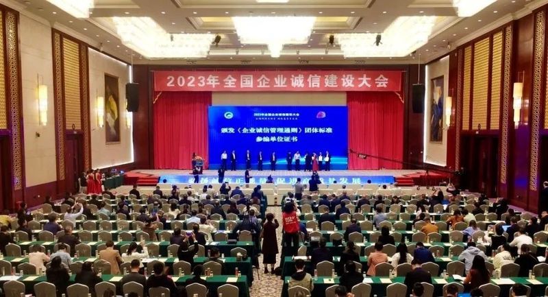 这件事，卫华已经坚持了35年......