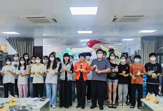 端午品晶粽，清风润心田｜我系开展2025年端午节系列活动