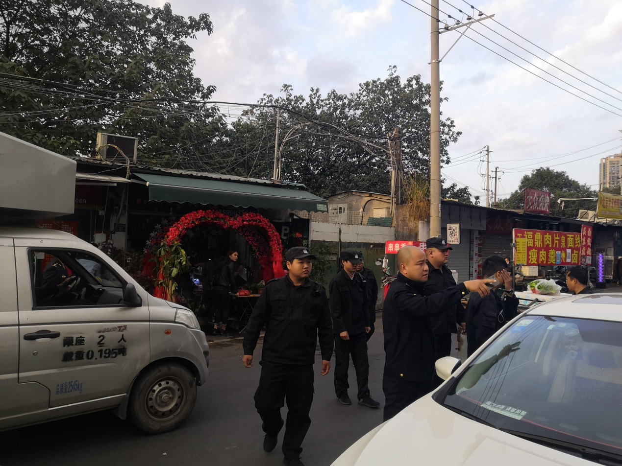 说明: 城管执法3.jpg